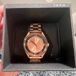 Marc jacobs watch- rose gold